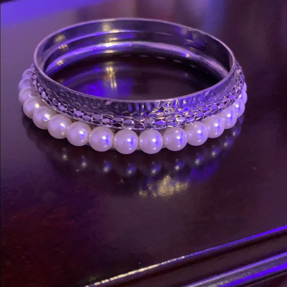 SET OF 3 BRACELETS